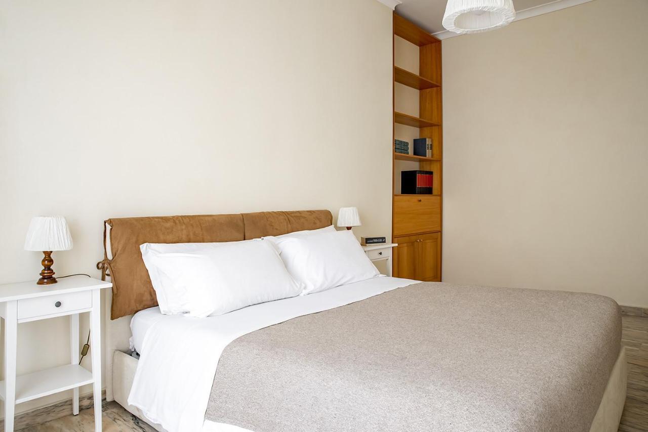 Ortigia Seafront Apartment By Wonderful Italy Сиракуза Екстериор снимка